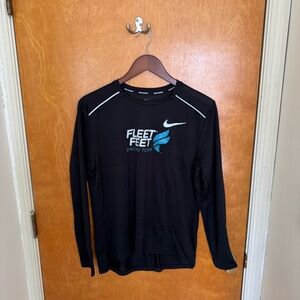 Men’s Nike long sleeve tech tee